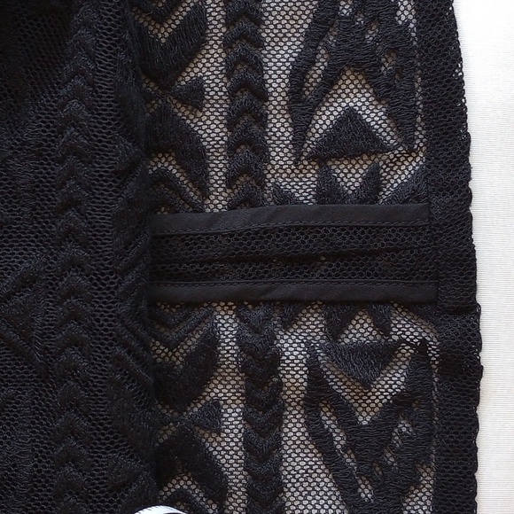 NWOT Isabel Marant Pour H&M Lace Tunic Top 2 Black - Picture 6 of 10